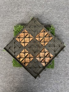 แผ่นหญ้าเทียมแบบ DIY กันน้ำกระเบื้องหญ้าเทียมสำหรับกลางแจ้ง - Product Image 3