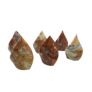 Figura de Ángel de Jaspe Maligano Natural Tallado y Pulido de 7.5 cm, Amuleto de Amor Feng Shui con Grabado - Product Image 1