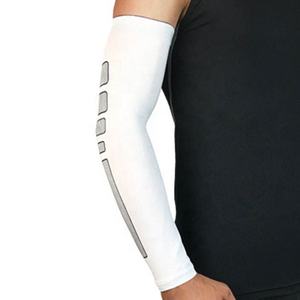 Conjuntos de mangas de brazo deportivas de refrigeración con protección UV sin costuras con logotipo personalizado para deportes al aire libre unisex con color y tamaño personalizados - Product Image 6