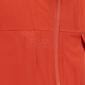 2024 hommes imperméable randonnée veste de pluie personnalisé imprimé coupe-vent extérieur abordable veste zippée - Product Image 3