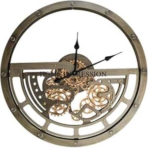 Horloges murales design en métal et laiton avec des détails de style industriel uniques, parfaites pour les espaces de vie modernes sur le thème urbain de l'Inde - Product Image 1
