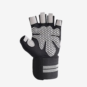 Venta al por mayor de guantes de gimnasio de medio dedo para hombres y mujeres de neopreno entrenamiento guantes de entrenamiento logotipo personalizado levantamiento de pesas Fitness ajustable - Product Image 2
