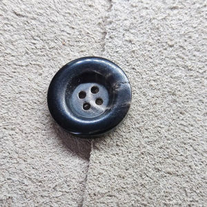 กระดุมเปล่าทำจากเขาควายธรรมชาติสำหรับอุปกรณ์ตกแต่งเสื้อผ้า คุณภาพสูง - Product Image 1