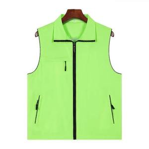 Gilet de sécurité de travail pour hommes avec logo personnalisé t-shirt jaune fluorescent avec caractéristique respirante vêtements de travail uniformes de bénévoles de grande taille - Product Image 4
