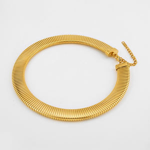 最新の18Kゴールドメッキステンレススチールジュエリーチャンキー弾性スネークボーンチェーンチョーカー女性用ネックレスP243485 - Product Image 5