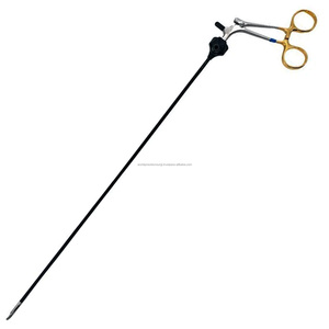 Porte-aiguille laparoscopique courbé, isolé, réutilisable, à mâchoires en carbure de tungstène, certifié CE, pour clinique - Product Image 5