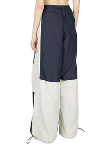 Conjunto de chándal cortavientos con capucha y cremallera y logotipo personalizado chaqueta impermeable con cremallera y chándal de gran tamaño para invierno OEM 2026 - Product Image 4