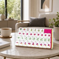 Tuiles de Mahjong Américaines en Acrylique Rouge Rose à 3 Couches, Originales et Sous Licence, Luxe Moderne, Durables, Écologiques, Format Portable pour le Divertissement
