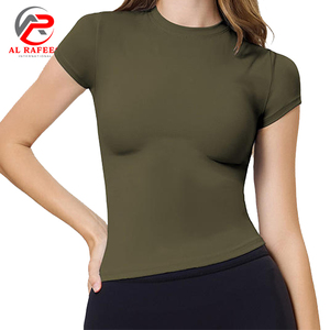 Logo personnalisé femmes T-shirts de fitness de haute qualité à séchage rapide sport de course à manches courtes - Product Image 3