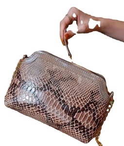 High Quality Genuine Leather Handmade Crossbody <b>Bag</b> With Metal Chain Strap <b>Sling</b> <b>Bag</b> Top Indian Supplier Manufacturer - Product Image 1