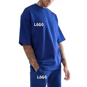 Conjunto de camiseta y pantalones cortos de algodón de dos piezas de verano para hombre Cierre de cintura elástica Diseño de manga corta sublimada - Product Image 2