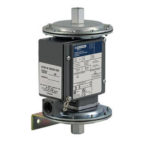 Pressostato Telemecanique 9012 ggw1 scala regolabile 2 soglie da 0 a 75 PSIG - Product Image 1