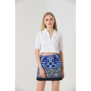 Blusas y Camisas de Mujer con Estampado de Hojas y Adornos de Topshow - Venta al por Mayor - Product Image 4