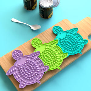 Creative Slow-Feeding <b>Silicone</b> Pet Feeding <b>Mat</b> for Dogs and Turtles Licking <b>Mat</b> - Product Image 1