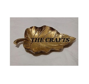 Plateau de service pour chocolats de qualité supérieure Plat à feuilles en aluminium de couleur or Plateau et plat à des prix raisonnables - Product Image 5