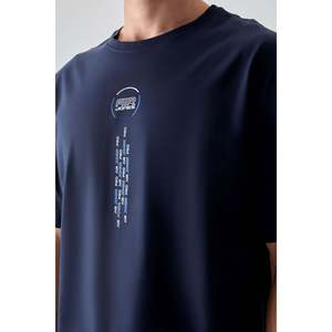 Camiseta de Punto 100% Algodón Azul Marino para Hombre, Gruesa, Suave, Texturizada, Corte Holgado, Diseño Estampado-88355 - Product Image 4