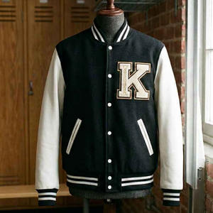 แจ็คเก็ตวาร์ซิตี้ปักลายตามสั่งสำหรับผู้ชาย ตัวเสื้อทำจากผ้าขนสัตว์สีดำ แขนเสื้อทำจากหนังสีขาว แจ็คเก็ตเลตเตอร์แมน รับผลิตตามแบบ (OEM) ขายส่งสำหรับผู้ชาย - Product Image 4