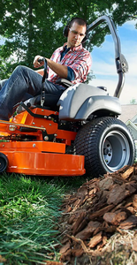 Performances élevées pour tondeuse à gazon à braquage zéro - Moteur diesel de qualité industrielle pour usage DIY, 4 temps, personnalisable OEM - Product Image 3