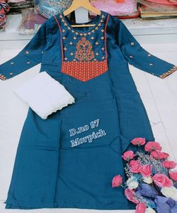 Meilleur pour les robes de soirée Stone Work Dernière Collection Punjabi Style Ladies Wear Kurta avec Palazzo Dupatta Heavy Brodé 500 Apparelgarment Shalwar Kameez - Product Image 3