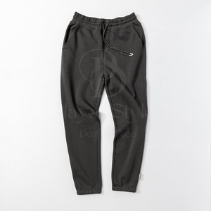 Pantalon de jogging en coton grande taille pour hommes, pantalons de survêtement décontractés confortables et légers avec logo personnalisé pour les activités de plein air de gym et de fitness. - Product Image 1