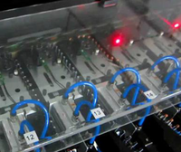 Macchina Economica per Inserimento Assiale DIP Controllata da PLC, Assemblaggio Automatico PCB DIP per Saldatura a Onda e Produzione Elettronica