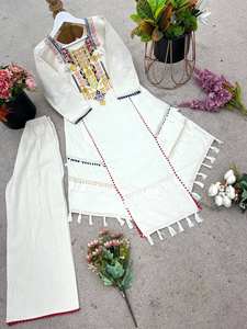 Ensemble coordonné classique en coton khadi brodé avec un haut orné de miroirs et de sequins, pantalon élégant avec bordure fantaisie, tailles XS à 5XL - Product Image 5