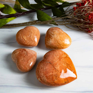 Vente en gros de pierre de lune naturelle pêche pierre précieuse de guérison méditation et cœur décoratif pour la maison pierre de palme pierre semi-précieuse - Product Image 1