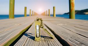 Timeless Elegance Vintage Brass Hourglass Keychain High Security Sandtimer Carabiner keychain - Product Image 5