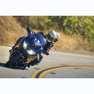 Yamaha FJR 1300ES 2024, 1298 cm³, refroidissement liquide, DOHC 4 cylindres, injection de carburant avec transmission YCC-T à 6 vitesses, vitesse maximale <40 km/h - Product Image 2