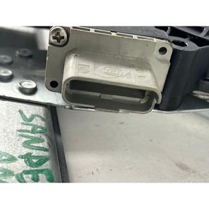Motore Elettrico Finestrino Anteriore Sinistro per DACIA Sandero STEPWAY Serie (12>21) 807211440 H4BB410 - Product Image 2