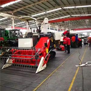 Venta caliente alto costo rendimiento chasis criado trigo arroz mundo 118 HP cosechadora combinada - Product Image 2