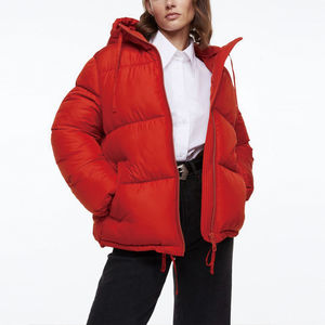 แจ็คเก็ตพัฟเฟอร์ผ้าฝ้ายดีไซน์ใหม่ ขายส่ง สำหรับผู้หญิง ไซส์พลัส แขนยาว ปักโลโก้ตามสั่ง แขนเสื้อปักลาย ฤดูหนาว สไตล์ลำลอง กันลม - Product Image 2