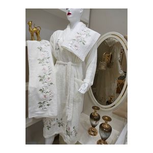 Accappatoio da bagno con ricamo tridimensionale set dote - Product Image 1