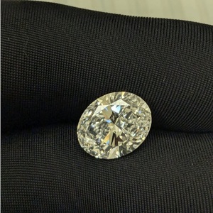 เครื่องประดับเพชรที่ทำด้วยมือมีประกายเพชรที่สุกใสตัดทรงหลวมมีเพชรของขวัญตามแบบของตัวเองได้รับการรับรองจาก VS1เพื่อความชัดเจน - Product Image 1