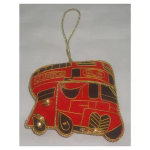 Londen Bus Ontwerp Rood Met Gouden Werk Handgemaakte Zari Borduren Kerst X-Mas Tree En Gift Ornament Voor Thuis decoratie Artikelen