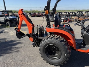 รถแทรกเตอร์ใหม่/มือสอง ปี 2026 รุ่น Bad Boy MINI 3026HILB สำหรับงานเกษตรขนาดเล็ก พร้อมอุปกรณ์ตักดินและตักหลัง - Product Image 6