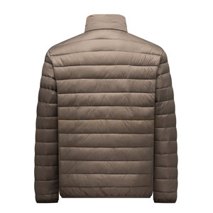 Chaqueta acolchada impermeable hecha a medida con cuello levantado Diseña tu propio logotipo Ropa informal de estilo callejero para el invierno - Product Image 2