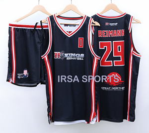 Uniforme de Fútbol Personalizado, Jersey y Pantalones Cortos Sublimados, Colores y Tela Personalizados de Alta Calidad, IRSA SPORTS, Fábrica OEM/ODM, MOQ 20 Piezas - Product Image 3