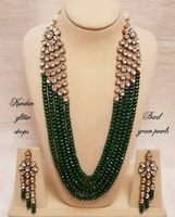 Magnifique ensemble collier et boucles d'oreilles en cristal de haute qualité pour femme, design simple et luxueux, idéal pour les soirées, accessoire de mode.