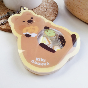 Kiki quokka พวงกุญแจอะคริลิคสีน้ำตาล - Product Image 2