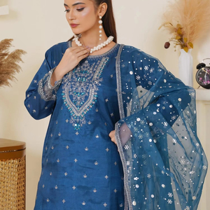 Precio al por mayor Ropa de fiesta Vestidos de estilo vestido para las mujeres de peso pesado bordado Señoras Vestido Estilo Vestido de fiesta Conjuntos - Product Image 1