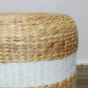 Artex Dong Thap Jacinto de agua tejido a mano forma redonda con rayas blancas pintadas - Product Image 4