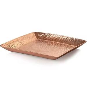 Bandeja de servicio martillada de cobre antiguo Plato redondo hecho a mano de lujo para uso en restaurantes y hoteles - Product Image 2