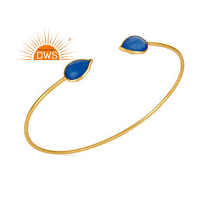 Bracelet manchette en argent sterling de qualité supérieure, serti d'une pierre précieuse naturelle de calcédoine bleue, bijoux personnalisés pour femme, cadeau pour elle - Product Image 1