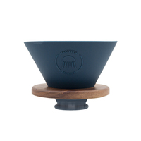 Ensemble de filtres à café pliables écologiques portables avec support en bois, design moderne, grande capacité 600-900 ml, composants en silicone