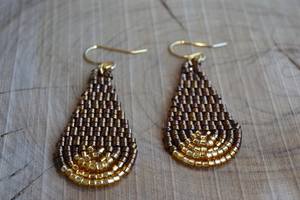 Pendientes Modernos de Cuentas de Vidrio con Diseño Turquesa y Flecos en Cascada, Joyería Única, Regalo de MS Handicraft - Product Image 6