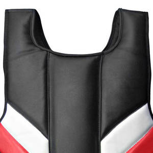 Protège-poitrine léger et personnalisable pour adultes, vêtements de sécurité à faible quantité minimale de commande avec impression pour MMA et boxe avec logo personnalisé - Product Image 4