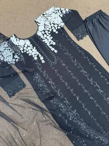 Colección de mujeres indias de alta calidad Ropa étnica elegante Mujeres Premium Rayón Fiesta sólida Ropa de Festival Producto hecho a mano - Product Image 4