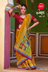 Radiant Royalty in Yellow: El Kozi Silk Yellow Rajmahal Saree es una mezcla perfecta de lujosa tela de seda Kozi, tejido exquisito - Product Image 2