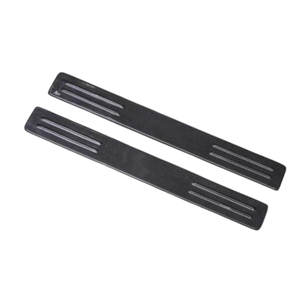 แผ่นกันรอยขอบประตูคาร์บอนไฟเบอร์แห้งคุณภาพสูงสำหรับ Ferrari 296  811468  811482 - Product Image 1